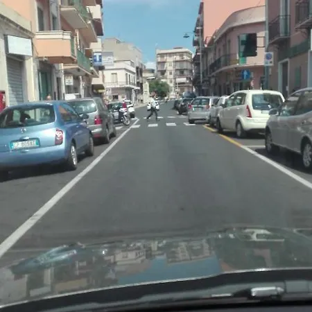 Lägenhet S.peter Bridge Reggio di Calabria