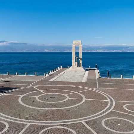 S.peter Bridge Reggio di Calabria
